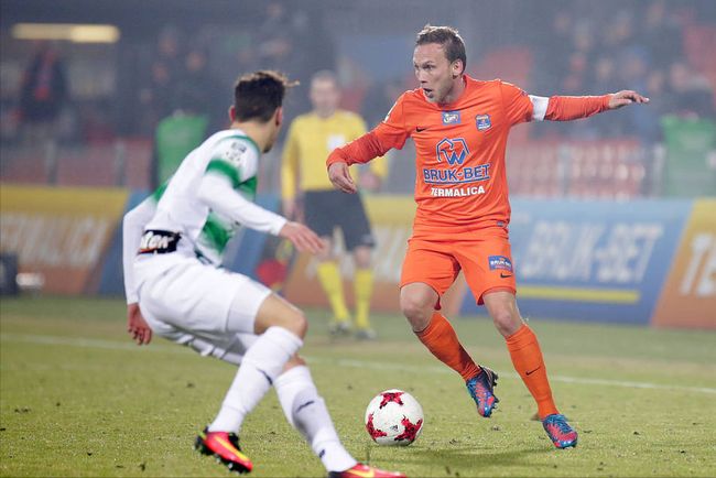 如伊万诺娃 如伊万诺娃