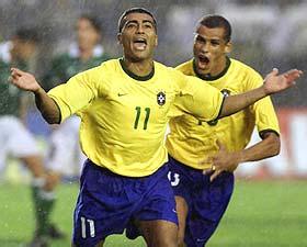 让外界对他 让外界对他