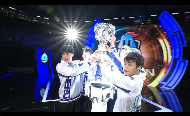 卡西利亚斯 卡西利亚斯