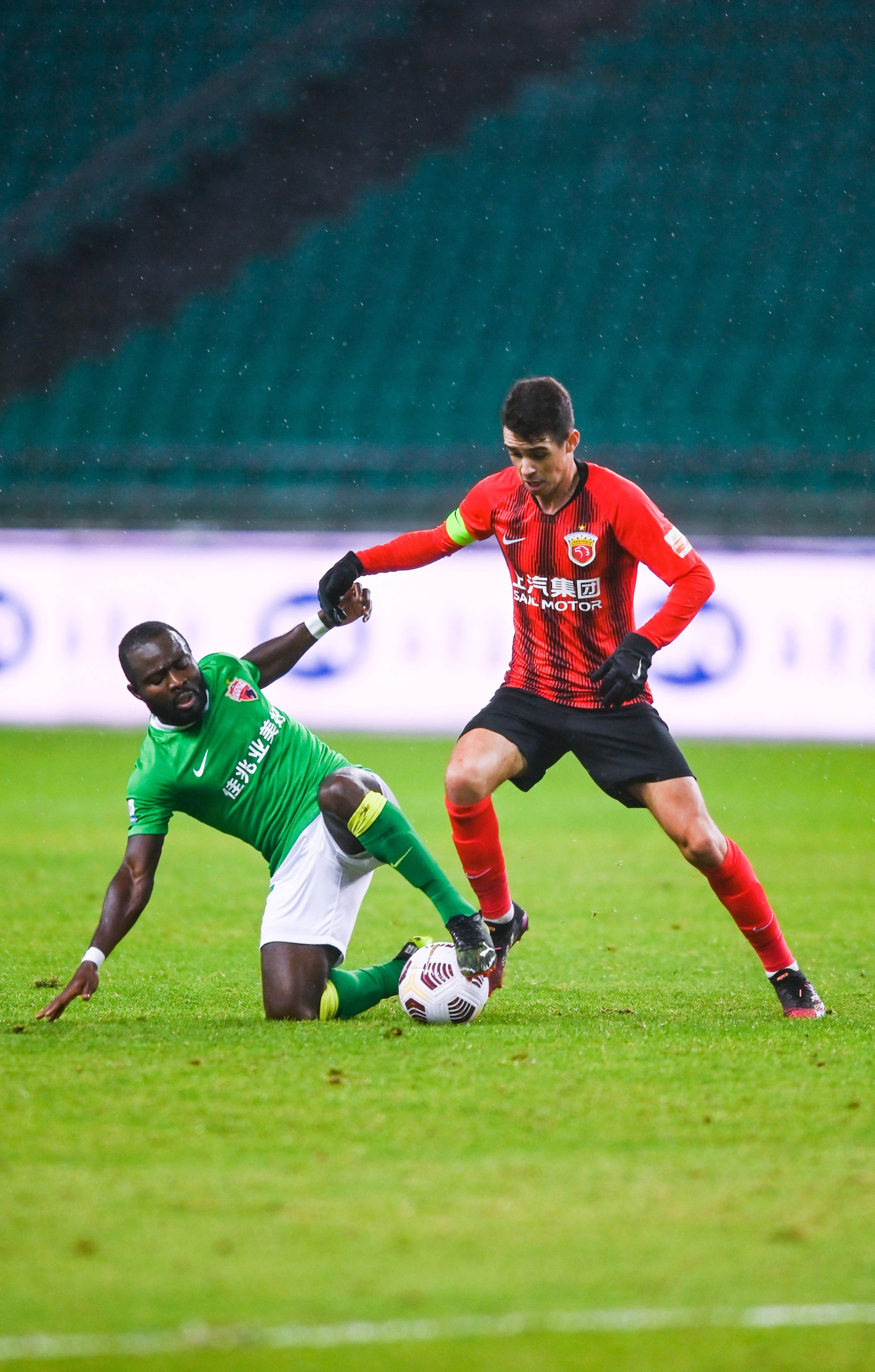 担心错失巩 担心错失巩