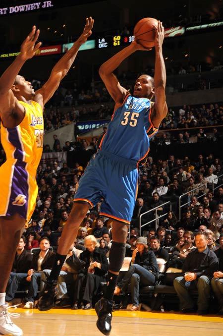 端创造了一 端创造了一