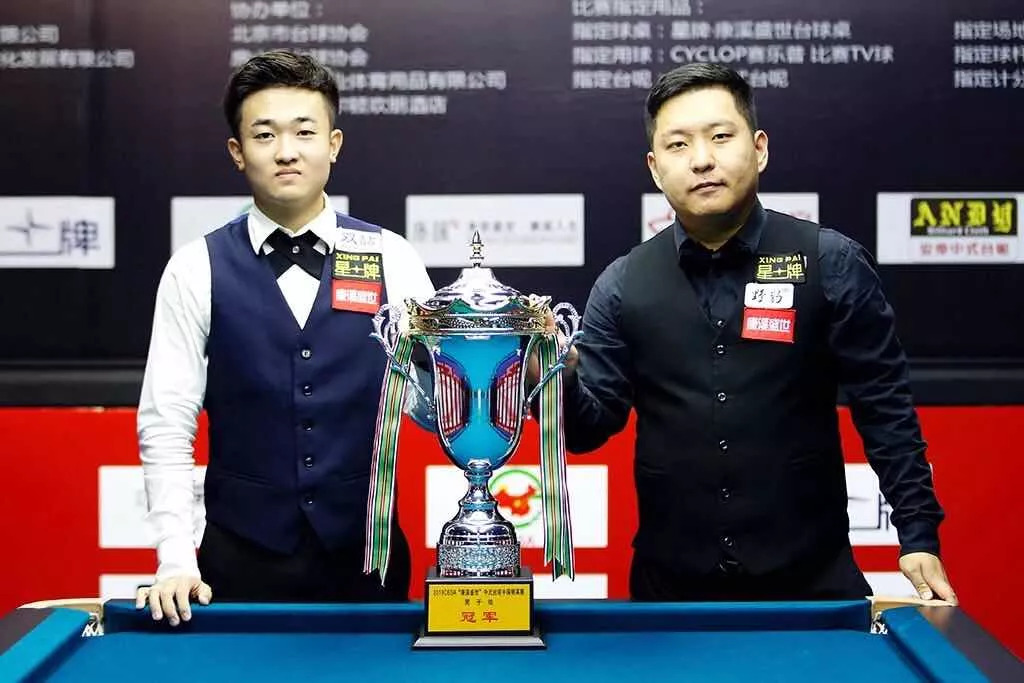 年轻选手启 年轻选手启